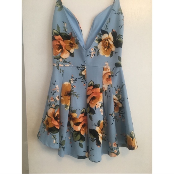 Floral romper - Picture 4 of 5